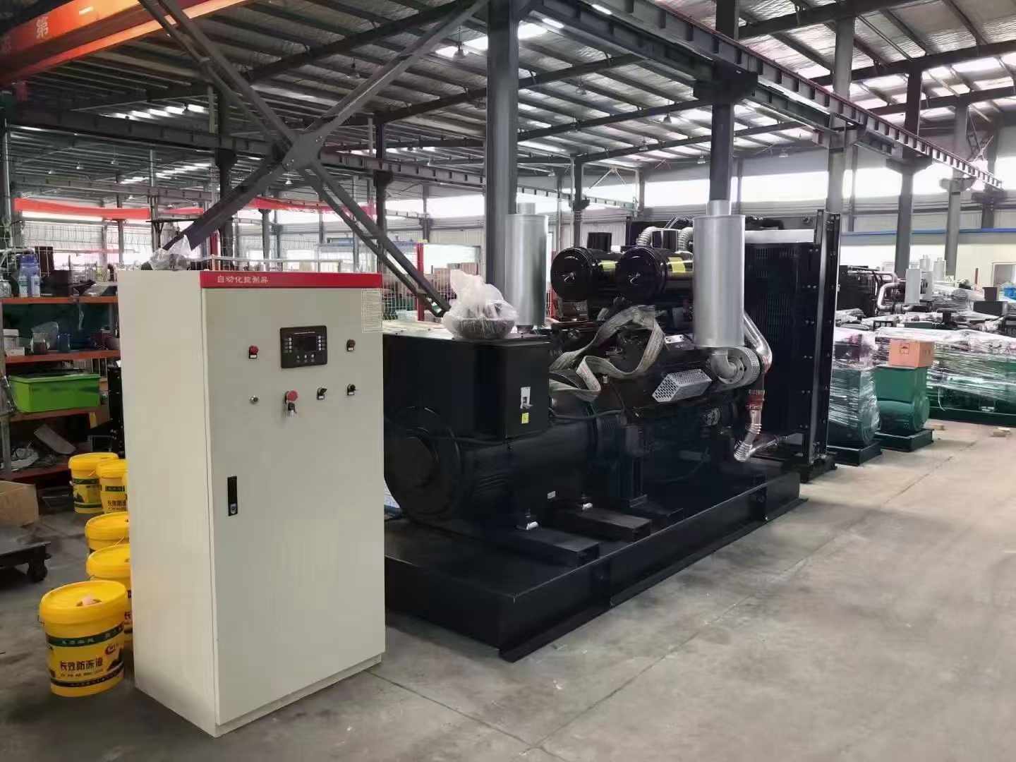 赤壁柴油发电机运行时的噪音和振动水平如何?
